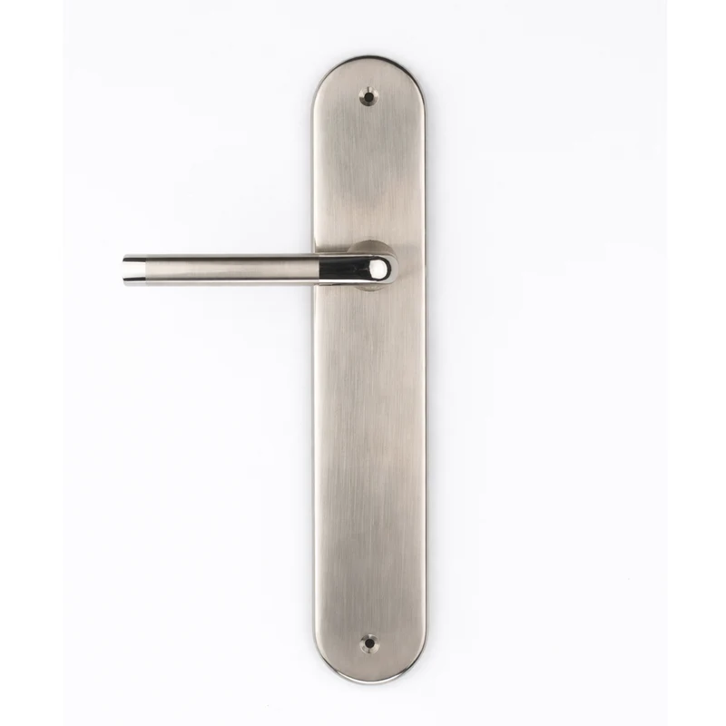 Poignée de porte à plaque ovale finition bicolore, modèle « 140 »