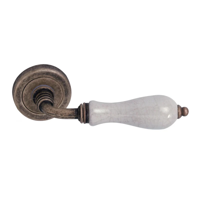 Béquille sur rosace ronde en cuir vieilli et porcelaine pour portes, modèle '4007'