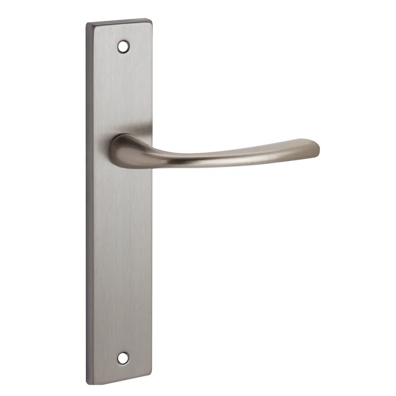 Poignée simple modèle '700' en zamak finition nickel satiné pour portes