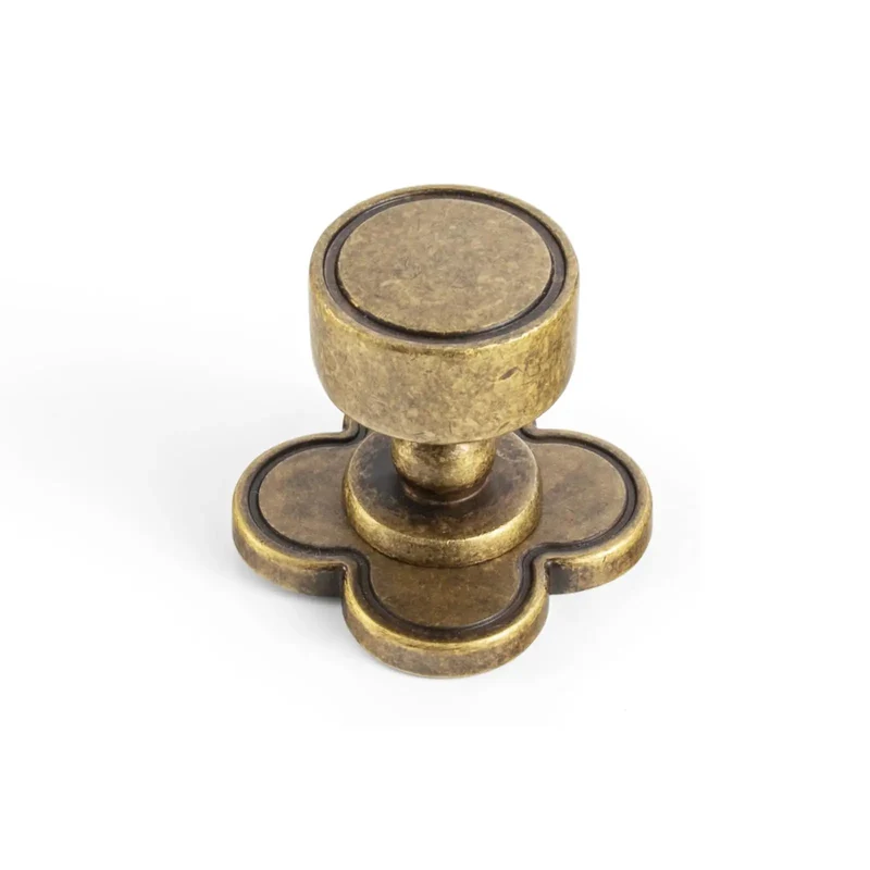 Top Shelf Antique Brass Cabinet Knobs With Quatrefoil Backplate Slick Vintage Drawer Pulls For Any Home Glow Up Classic Rustic Hardware Four Leaf Shape Six Pack Includes Mounting Hardware