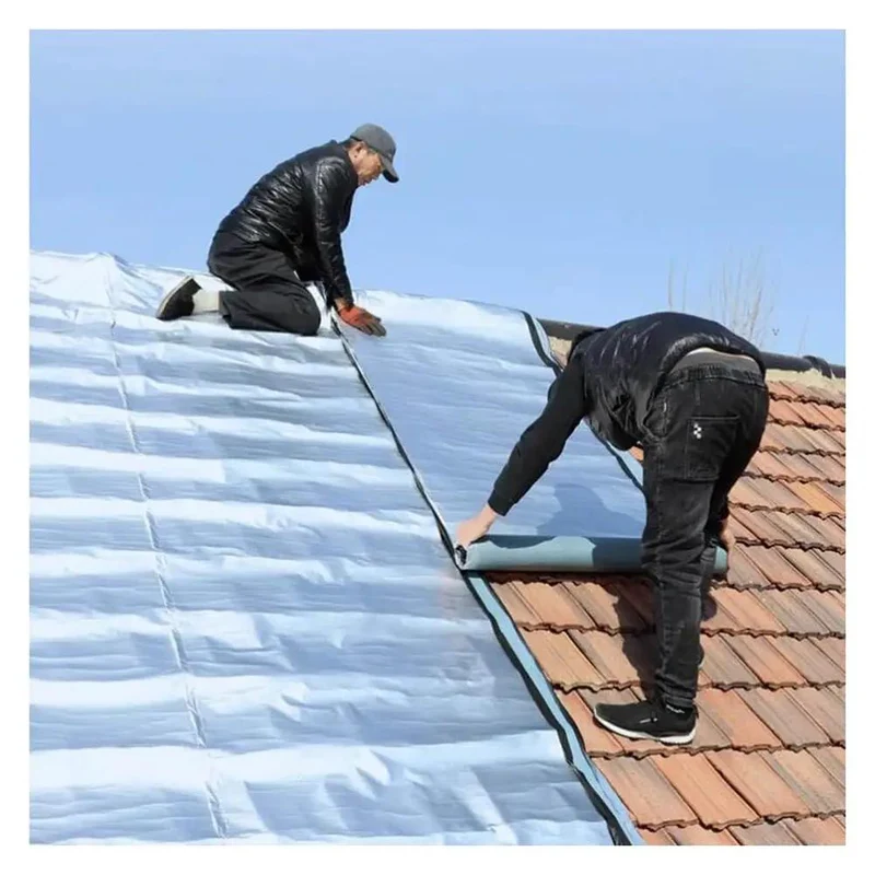 Pro Grade Synthetic Roof Underlayment with Self Sticking Peel and Stick Aluminum Foil Thermal Barrier Insulation High Reflective Surface Heat Blocking Waterproof Underlay for Pitched and Flat Surfaces Silver 1X10M