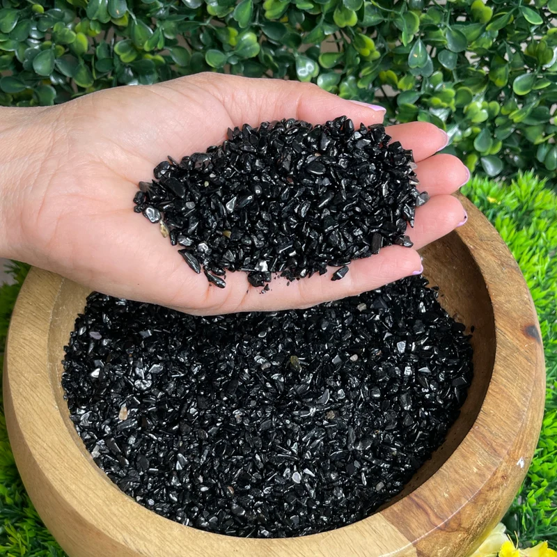 Chips de turmalina negra