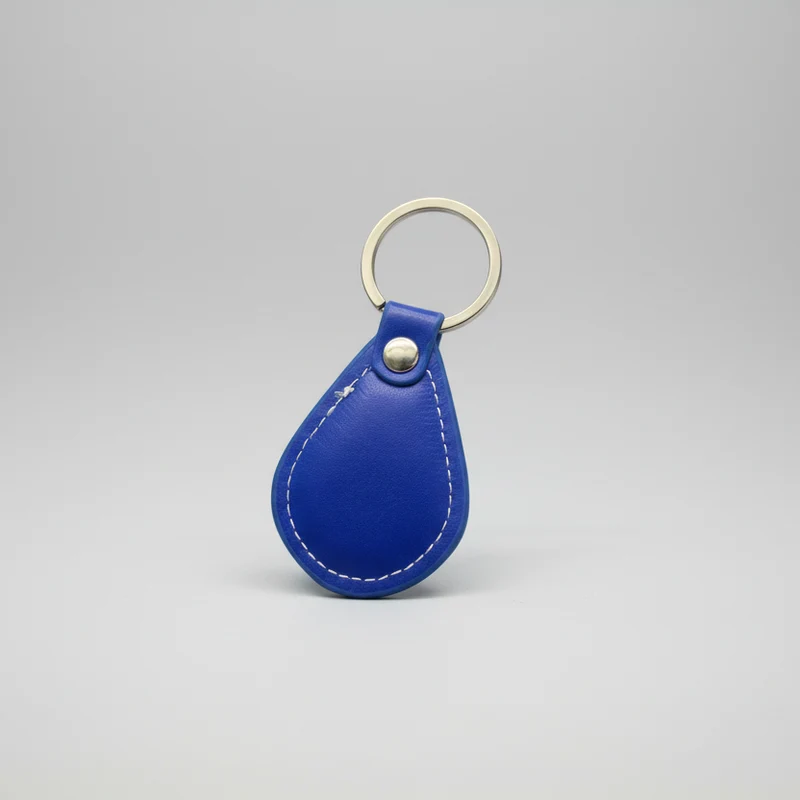Badge porte-clefs RFID 125 kHz en cuir bleu